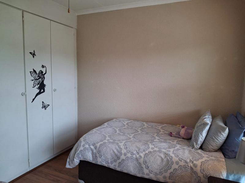 2 Bedroom Property for Sale in Vaalpark Free State
